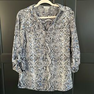 Cache blouse size medium